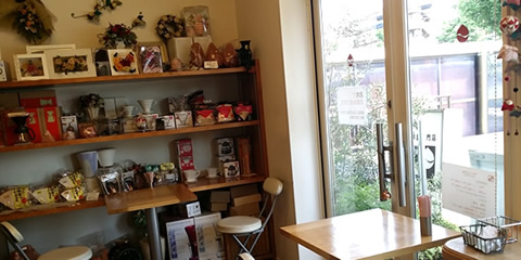 店内写真1